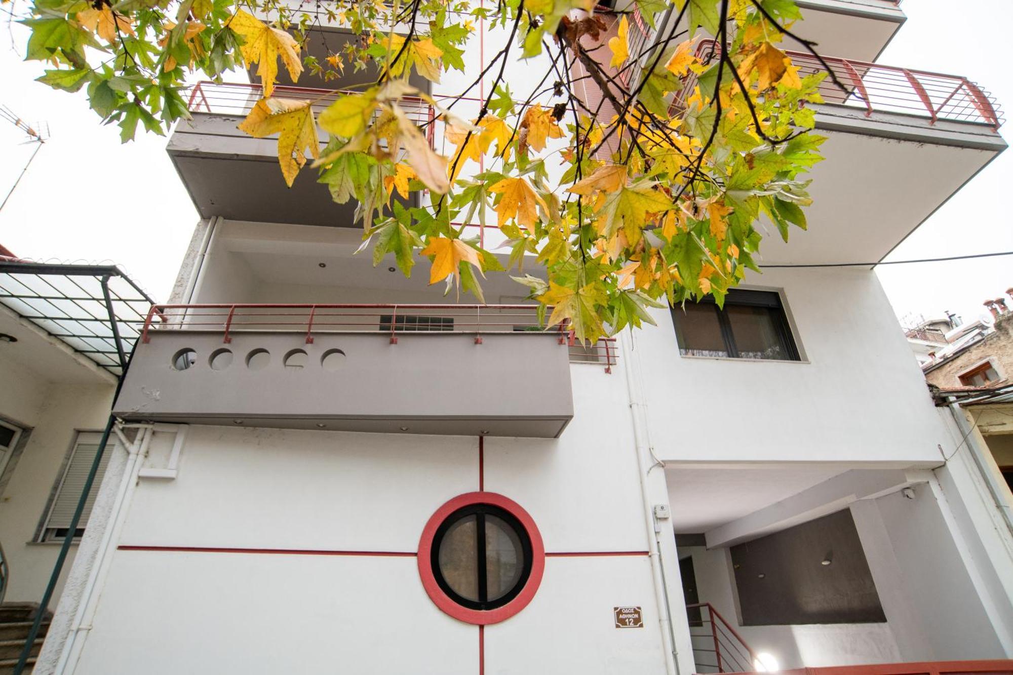 Central & Riverfront Room 1 Edessa Bagian luar foto