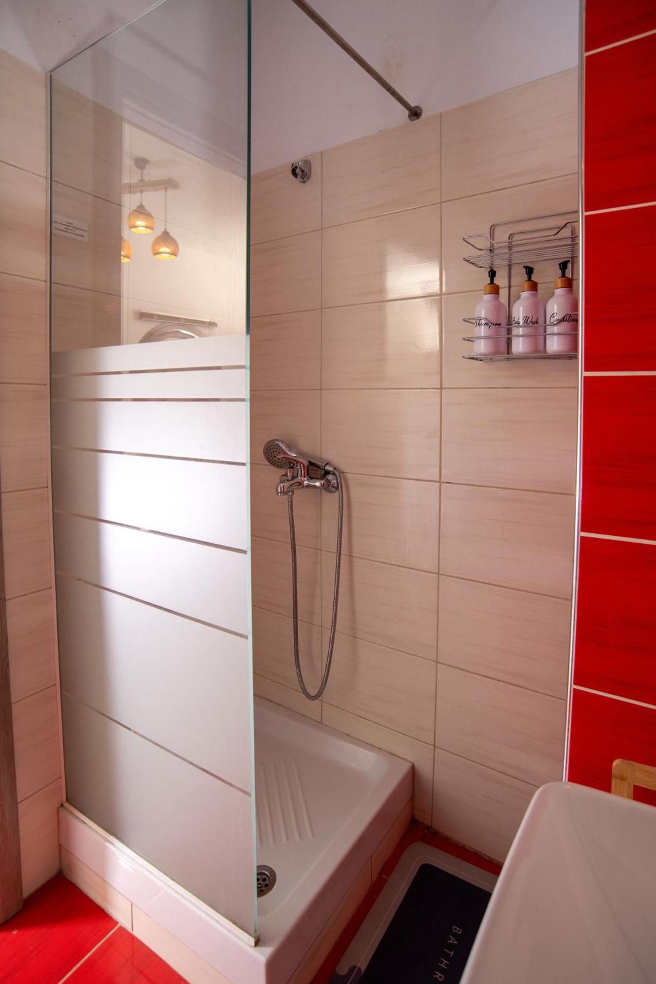 Central & Riverfront Room 1 Edessa Bagian luar foto